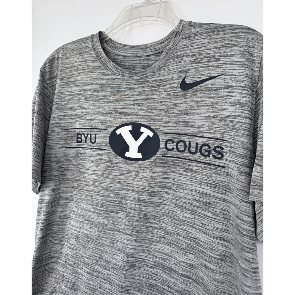Nike BYU Cougs Dri-Fit Large Gray Heather Space Dye T-Shirt College Performance